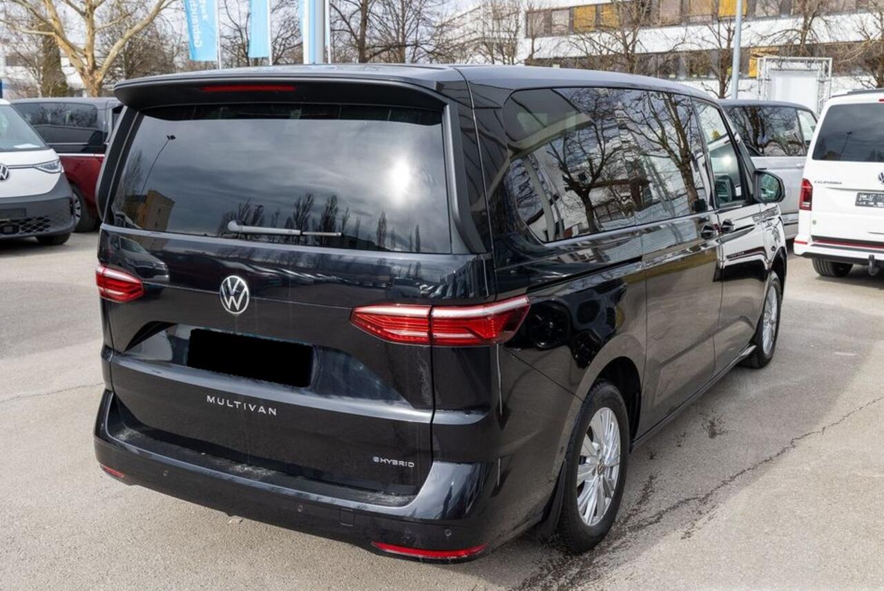 Volkswagen MULTIVAN 1.4 eHybrid L2H1 ACC DCC Leder Stoelkoeling Panoramadak Head-Up Trekhaak Standkachel
