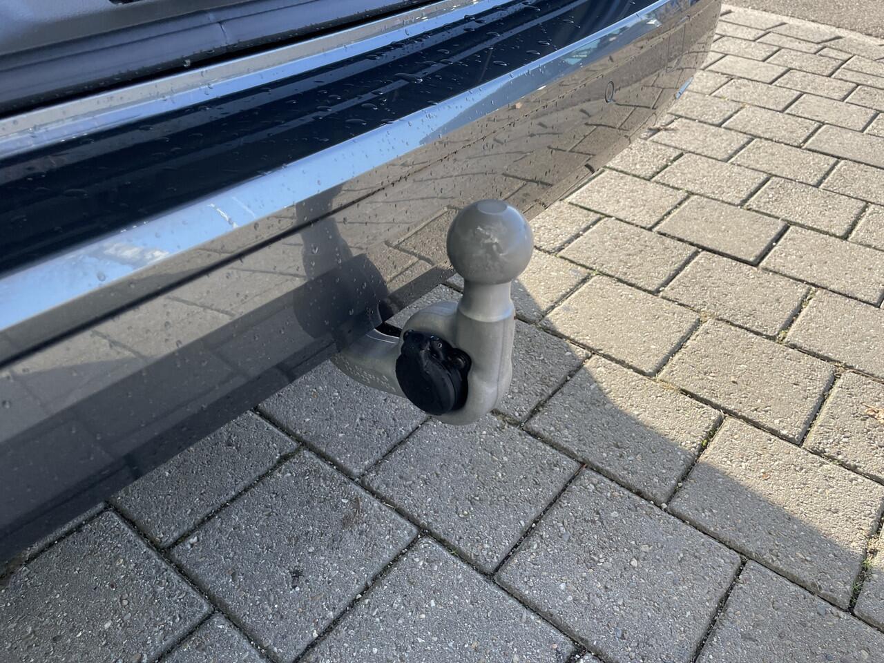 Volkswagen MULTIVAN 1.5 eHybrid L2 Bulli 4Motion 245 PK | 7 zits | Trekhaak | 360 camera Prijs incl btw/bpm