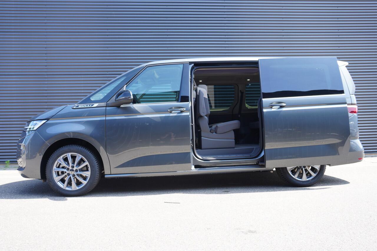 Volkswagen MULTIVAN 1.5 eHybrid L2 Bulli Edition 4-Motion 1.5 eHybrid L2 Bulli Edition 4-Motion, IQ Light koplampen, 7-persoons Vis-a-Vis, Navigatie, Trekhaak