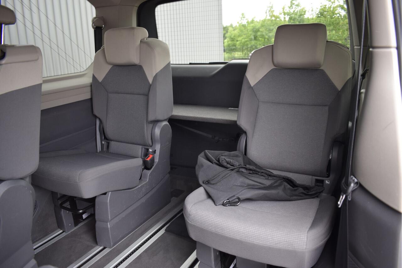 Volkswagen MULTIVAN 1.4 eHybrid L1H1 6 persoons Trekhaak, incl. BTW, Camera, Navi, Stoelverwarming,