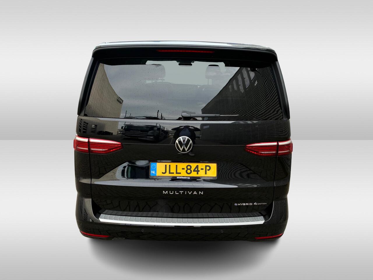 Volkswagen MULTIVAN 1.5 eHybrid L2 4Motion