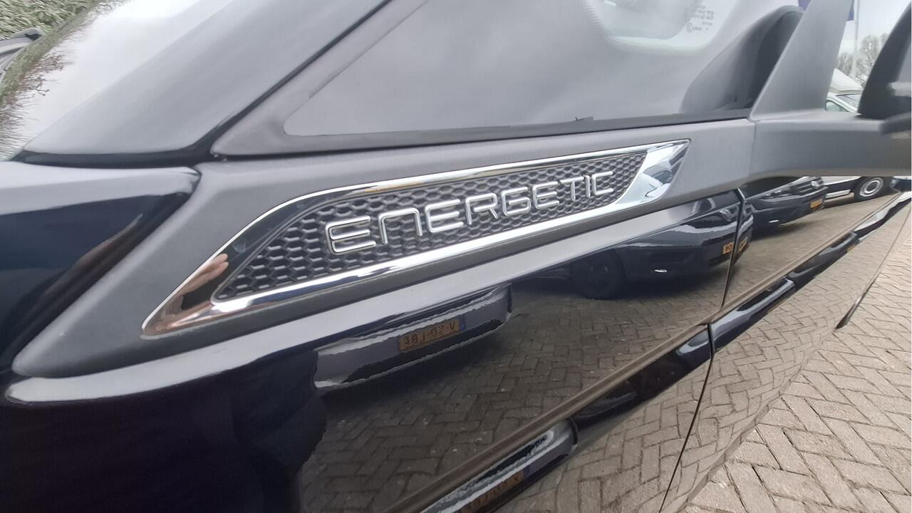 Volkswagen MULTIVAN 1.4 eHybrid L2H1 Energetic 1.4 eHybrid 218 pk Panoramadak | IQ Light | Achteruitrijcamera | Trekhaak