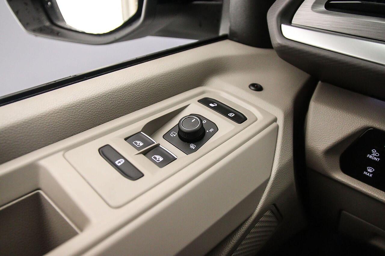 Volkswagen MULTIVAN 1.5 245pk DSG eHybrid L2 Bulli Edition 4Motion | 20'' velgen | Travel Assist | Trekhaak | Elec. achterklep