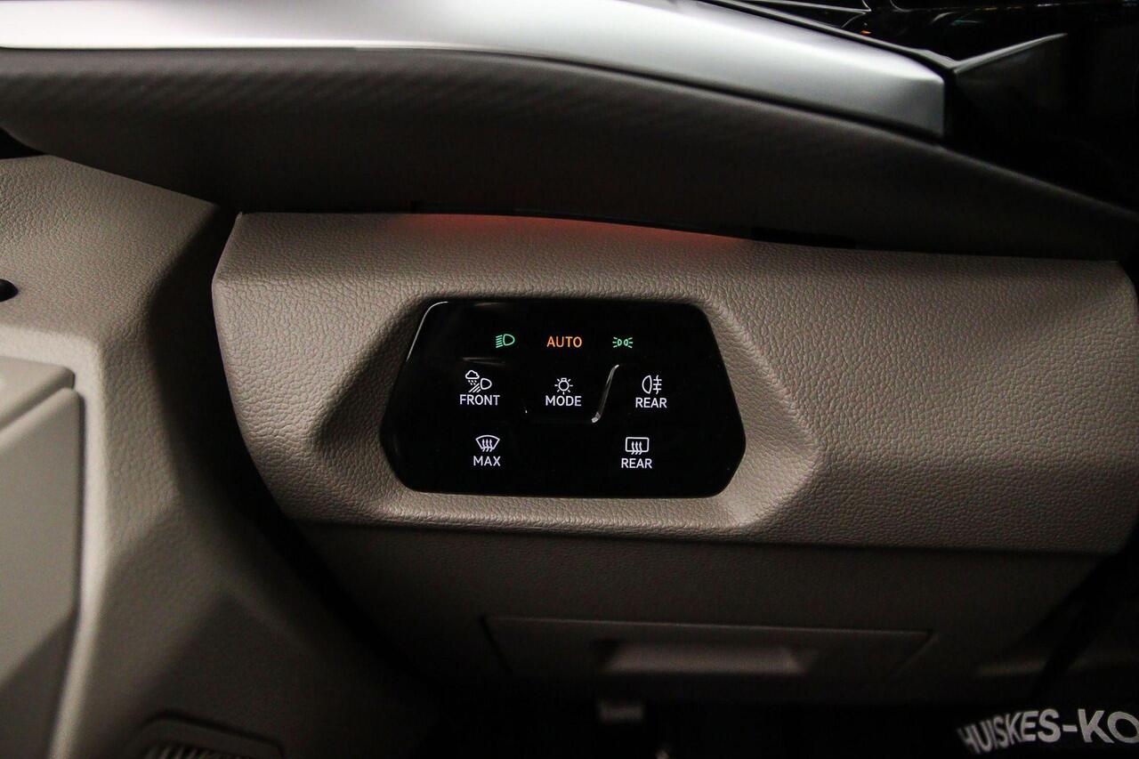 Volkswagen MULTIVAN 1.5 245pk DSG eHybrid L2 Bulli Edition 4Motion > ¤ 2.500,= Inruilpremie + ¤ 1.800,= eindejaarsbonus < | Trekhaak | 7-zits Premium zitopstelling |