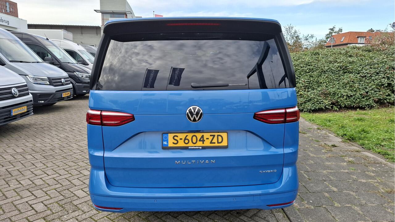 Volkswagen MULTIVAN L2H1 - Energetic 1.4 eHybrid 218 pk Panoramadak | IQ Light | Achteruitrijcamera | Stoelverwarming