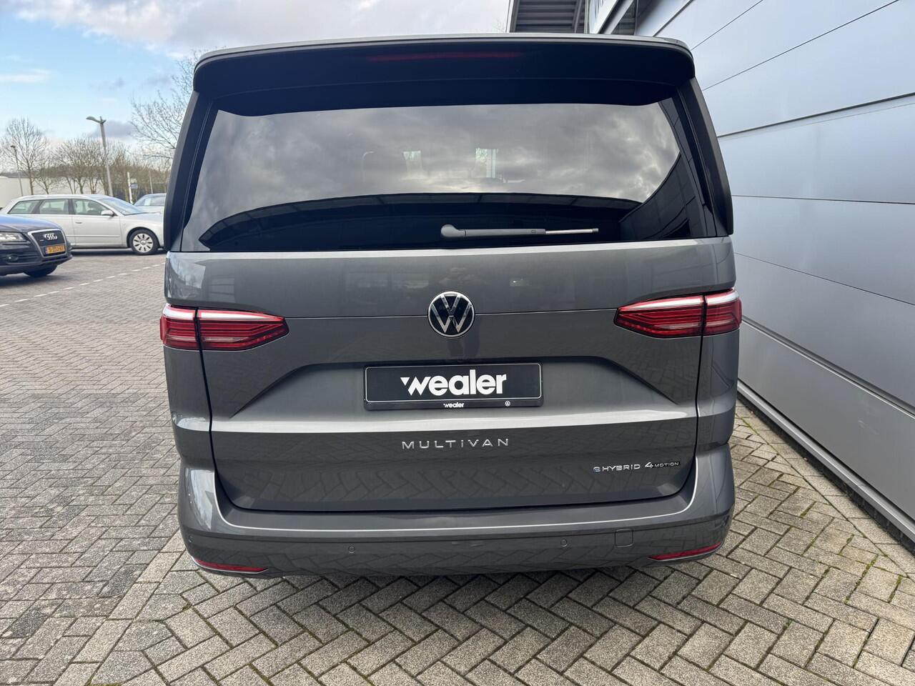 Volkswagen MULTIVAN Bedrijfswagens Economy Business L2 1.5 eHybrid EU6 180 kW (245pk)