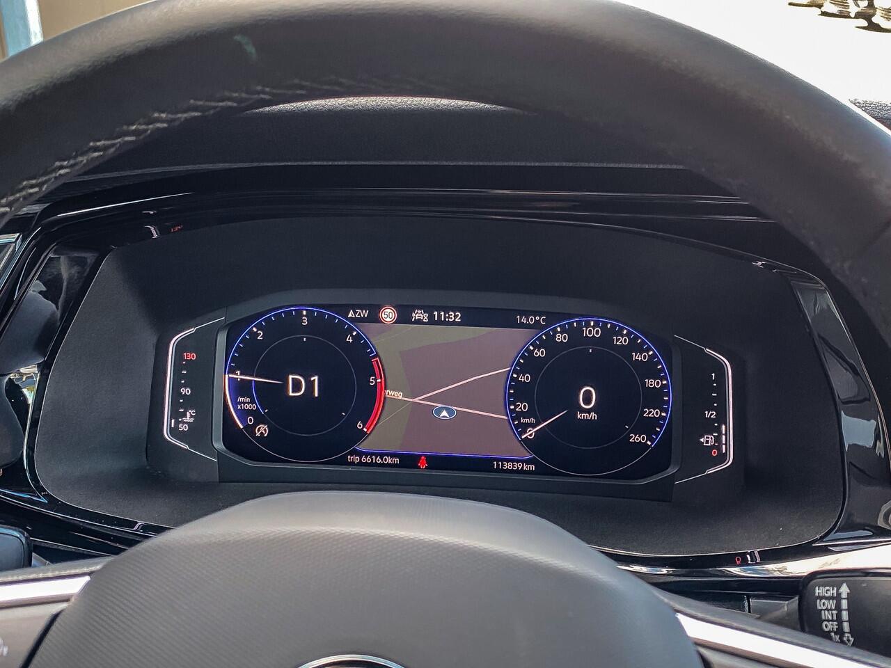 Volkswagen MULTIVAN 2.0 TDI 204PK DSG 4Motion Highline | ELEKTRISCHE SCHUIFDEUREN | ELEKTRISCHE ACHTERKLEP | ELEKTRISCHE BESTUURDERSSTOEL | FULL OPTIONS |