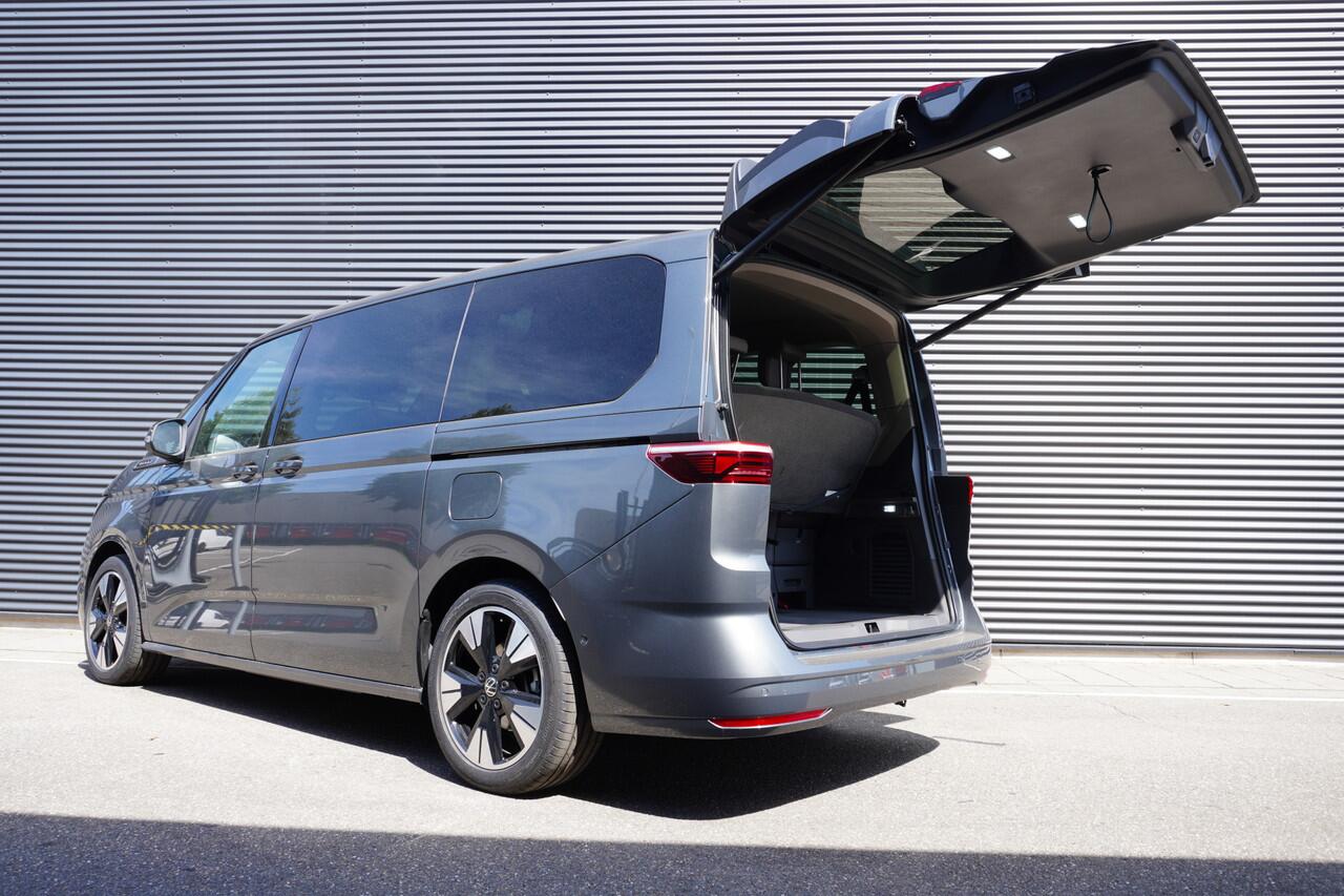 Volkswagen MULTIVAN 1.5 eHybrid L2 Bulli Edition 4-Motion, IQ Light koplampen, 7-persoons Vis-a-Vis, Navigatie, Trekhaak, 19" Lichtmetalen velgen