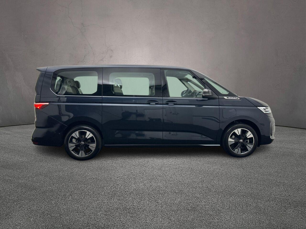 Volkswagen MULTIVAN 1.5 245pk DSG eHybrid L2 Bulli Edition 4Motion > ¤ 2.500,= Inruilpremie < | 19" Velgen | AssistentiepakketPlus | Trekhaak |