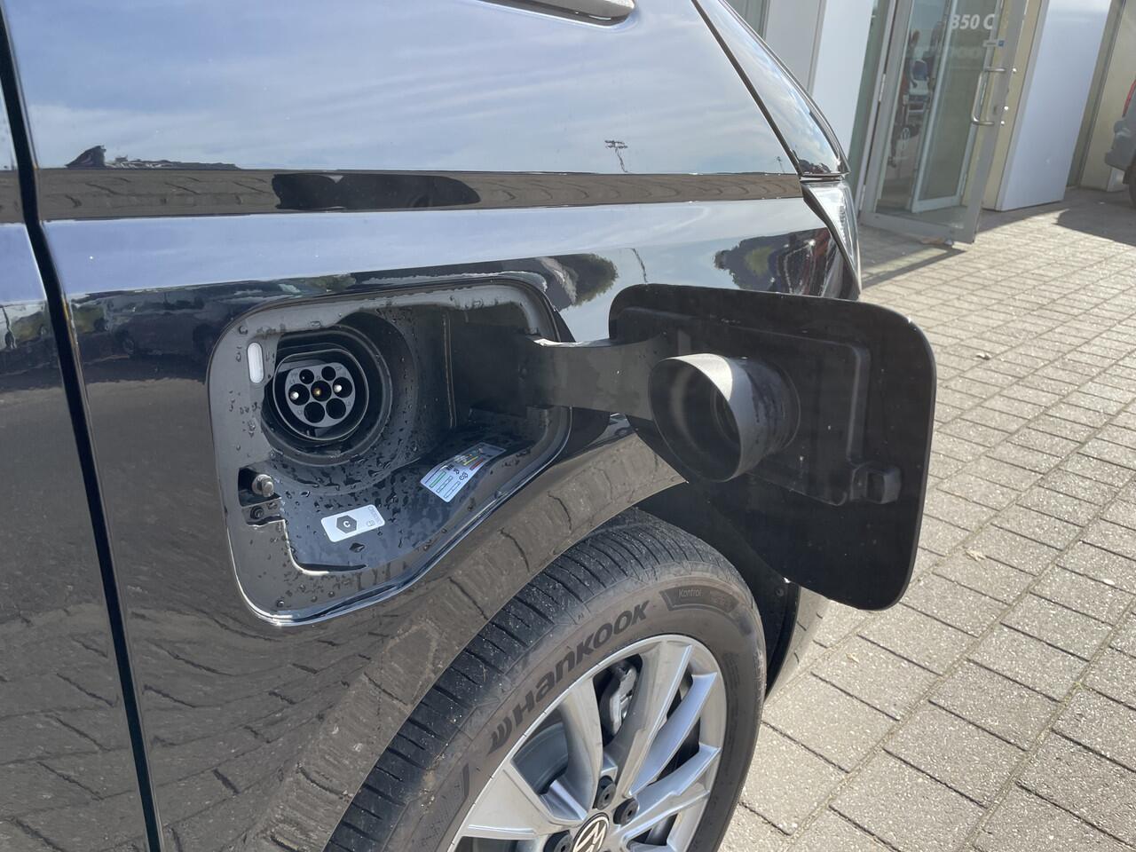 Volkswagen MULTIVAN 1.4 eHybrid L2H1 Energetic 6 zitplaatsen | IQ Light | Elektrische schuifdeuren + Achterklep | Prijs incl btw/bpm rijklaar