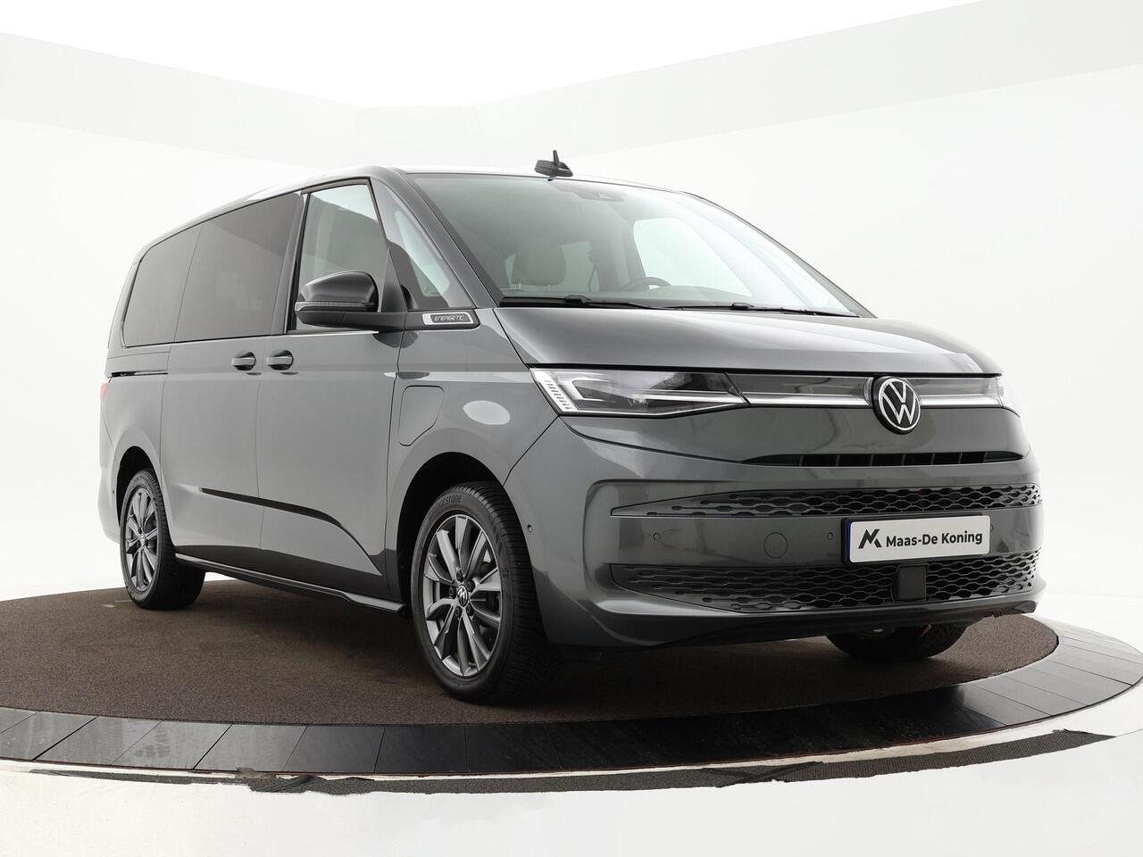Volkswagen MULTIVAN 1.4 218pk DSG eHybrid L2H1 Life Business 7p. · Panoramadak · Apple/Android Car Play · IQ.Light · Navigatie · Camera · 7 Persoons · Elek. Achterklep · 18'' Inch · Garantie t/m 23-06-2027 of 150.000km
