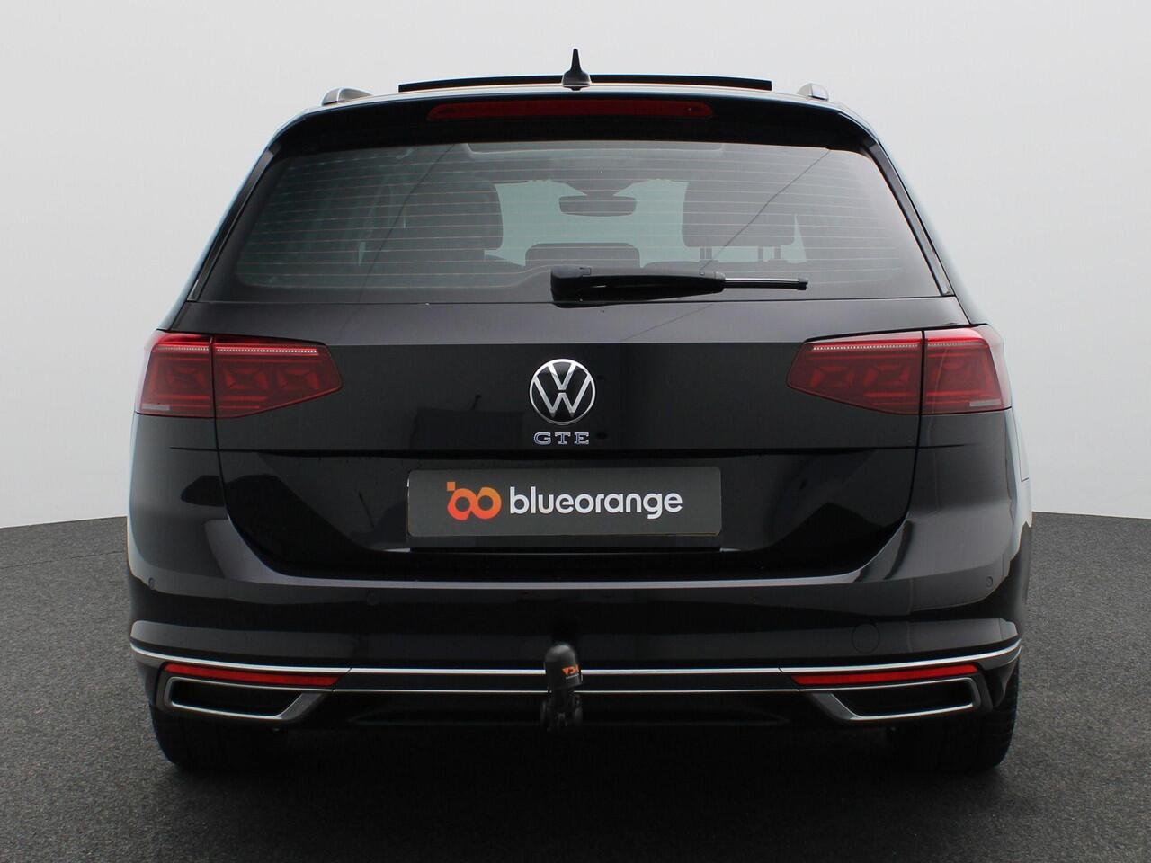 Volkswagen PASSAT Variant 1.4 TSI PHEV GTE Business 218PK DSG SOH 91%, Pano-Schuifdak, Trekhaak, Adaptieve Cruise Control, Achteruitrijcamera, Keyless, Stoelverwarming voor + achter, Virtual Cockpit, Elektr. Achterklep, Stuurwielverwaming, 18" LM Velgen