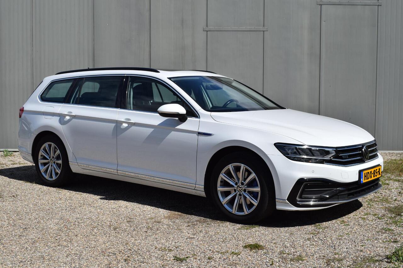 Volkswagen PASSAT Variant 1.4 TSI PHEV GTE Business