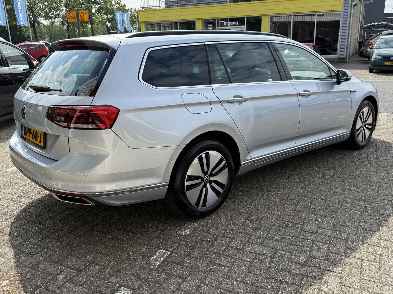 Volkswagen PASSAT Variant 1.4 TSI PHEV GTE Business LED | Massagestoel | DAB | Apple Carplay | Adapt. Cruise | PDC v+a incl. Camera | Stoelverwarming