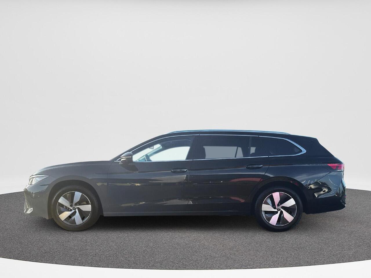 Volkswagen PASSAT Variant 1.5 eTSI Business | 150 pk |Automaat | ERGO Massage 2x | Trekhaak | A-Camera |