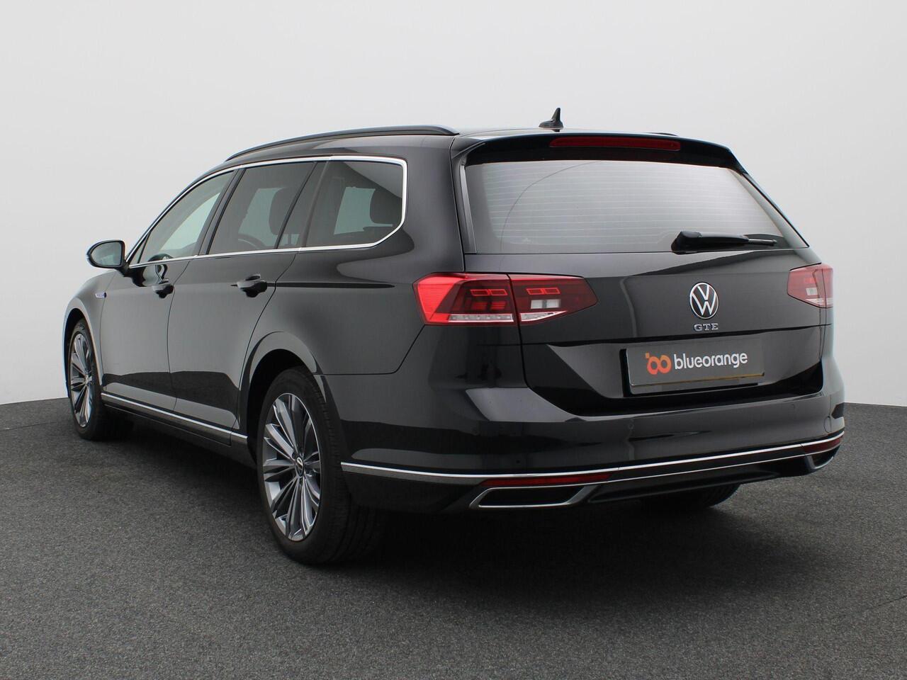 Volkswagen PASSAT Variant 1.4 TSI PHEV GTE Business 218PK DSG Achteruitrijcamera, Adaptieve Cruise Controle, Elektrische Achterklep, Stoelverwarming, Navi, 18" LM Velgen