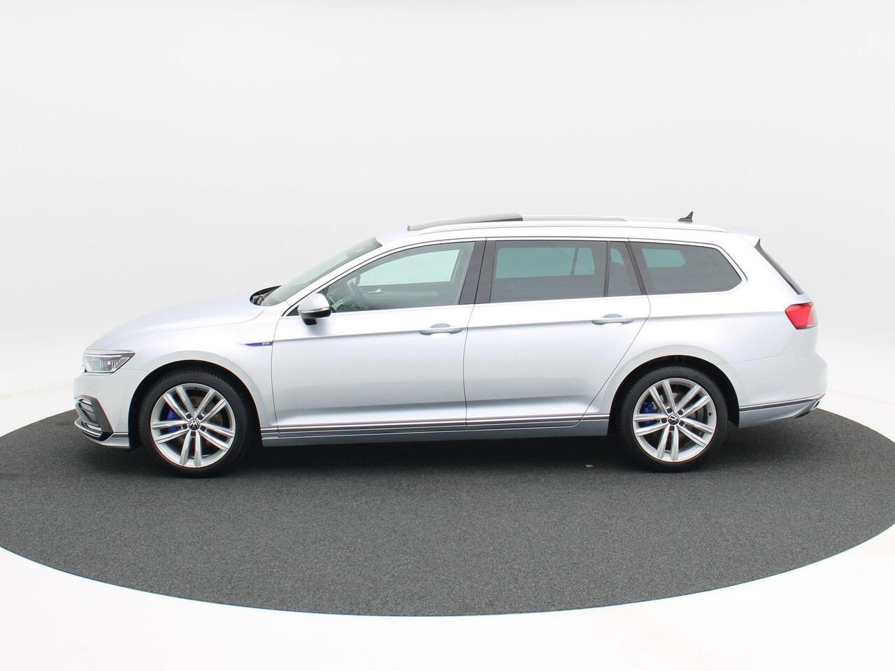Volkswagen PASSAT Variant 1.4 TSi 218 Pk Automaat PHEV GTE Business | Panoramadak | Full LED | 18 Inch | Camera | CarPlay | Stoelverwarming | 87.680 Km!!