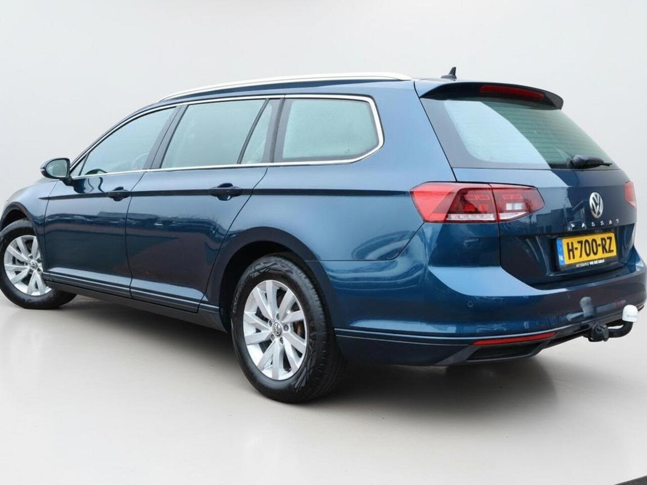 Volkswagen PASSAT Variant 1.5 TSI Comfort Business | NAP | Clima | Adapt. Cruise | Multimedia/Navi | LED | PDC V+A | Keyless |