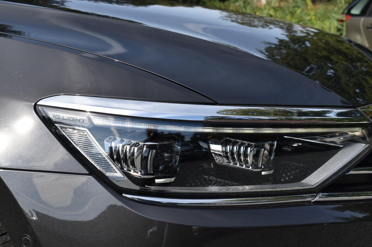 Volkswagen PASSAT Variant 218PK DSG HYBRID GTE BUSINESS TREKHAAK/IQ-LIGHT/VIRTUAL/LEDER