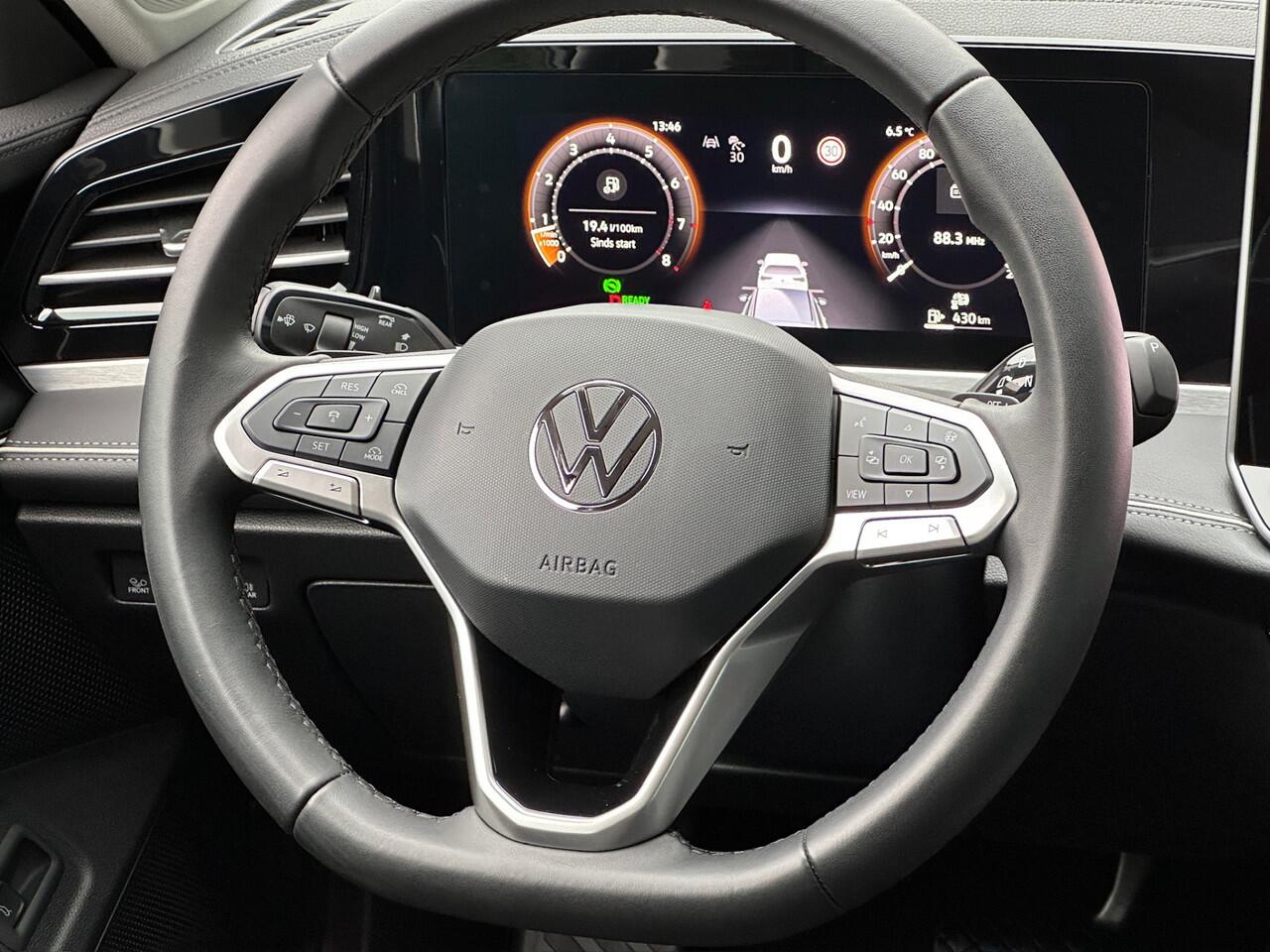 Volkswagen PASSAT Variant 1.5 eTSI 150pk Elegance | Alcantara | Head up | Camera | Dode hoek | Rijklaar