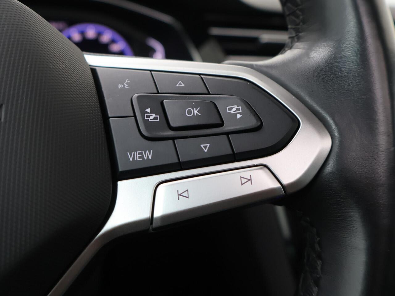 Volkswagen PASSAT Variant 1.5 TSI R-Line Business + | 150 PK | Automaat | Adaptive Cruisecontrol | Panoramadak | Stoelverwarming |