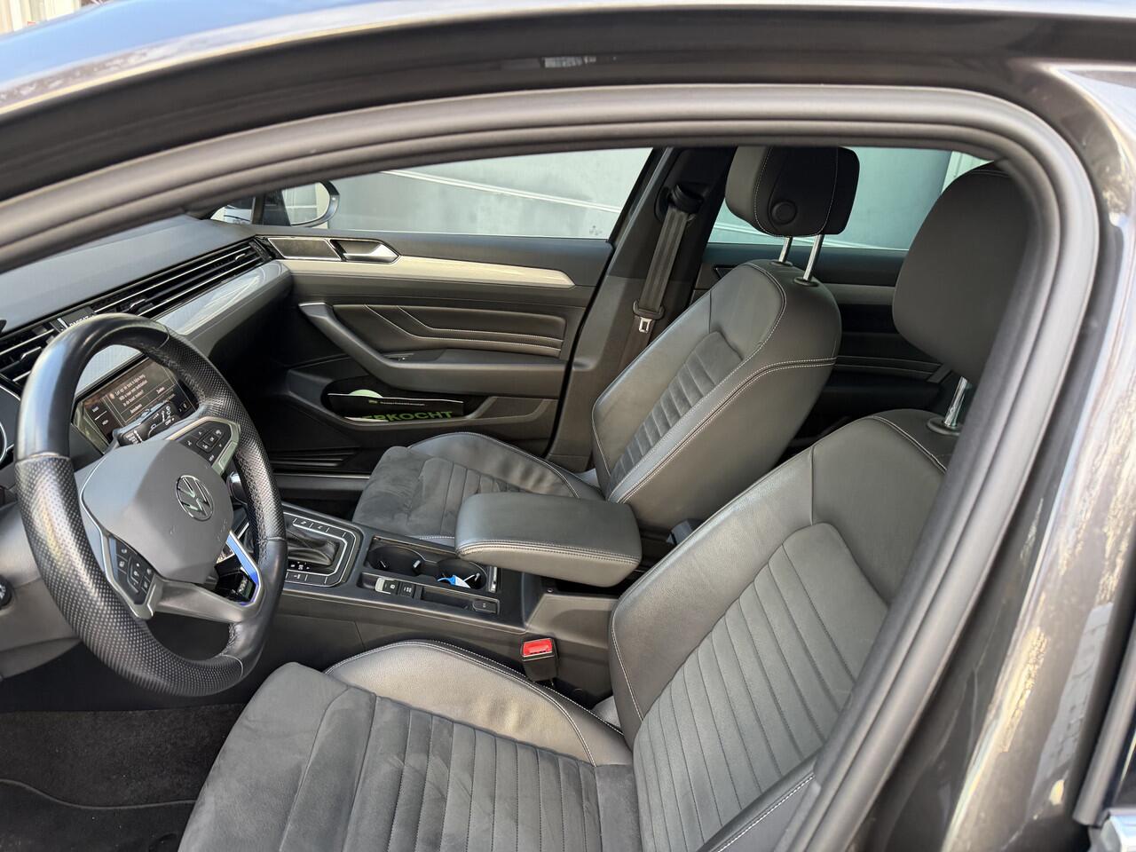 Volkswagen PASSAT Variant 1.4 TSI PHEV GTE Business Navigatie Apple Carplay/Android Auto Camera Parkeersensoren Stoelverwarming Climate Control