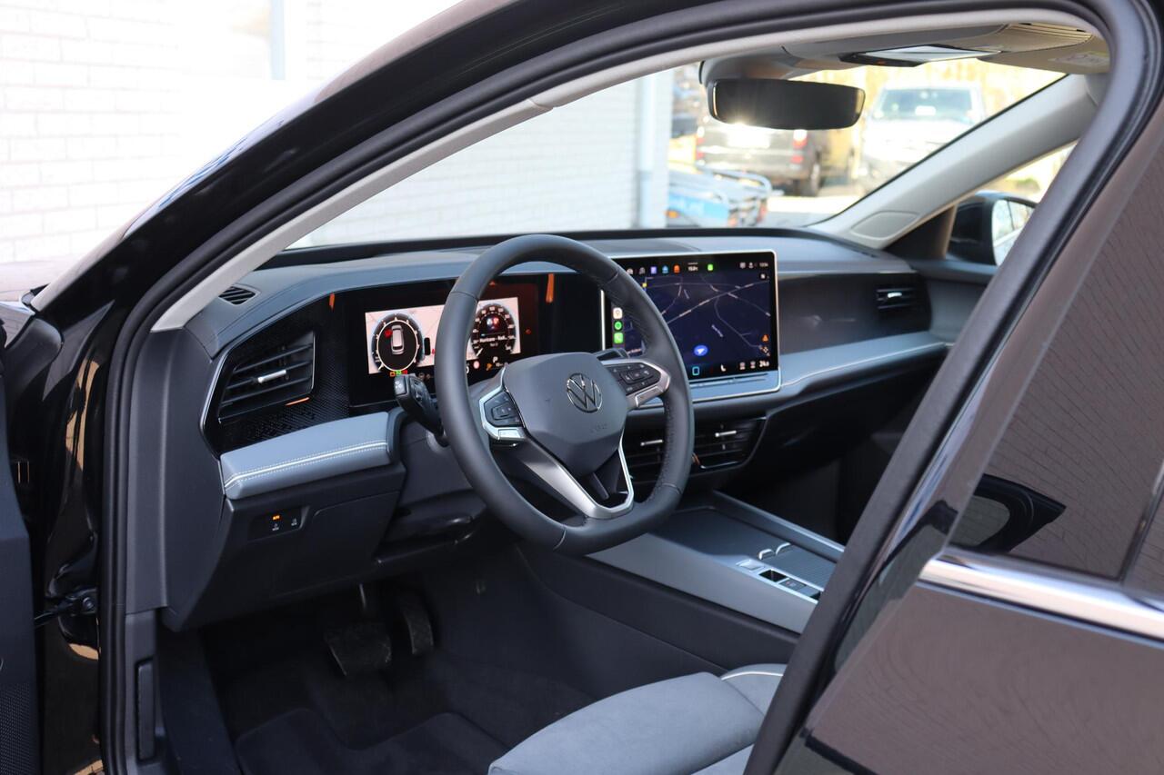 Volkswagen PASSAT Variant 1.5 eTSI Business Premium-pakket,virtual cockpit,head-up,