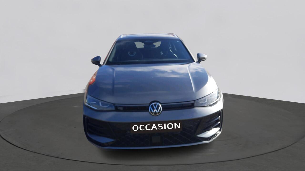 Volkswagen PASSAT Variant 1.5 eTSI R-Line Business | Trekhaak | Panoramadak