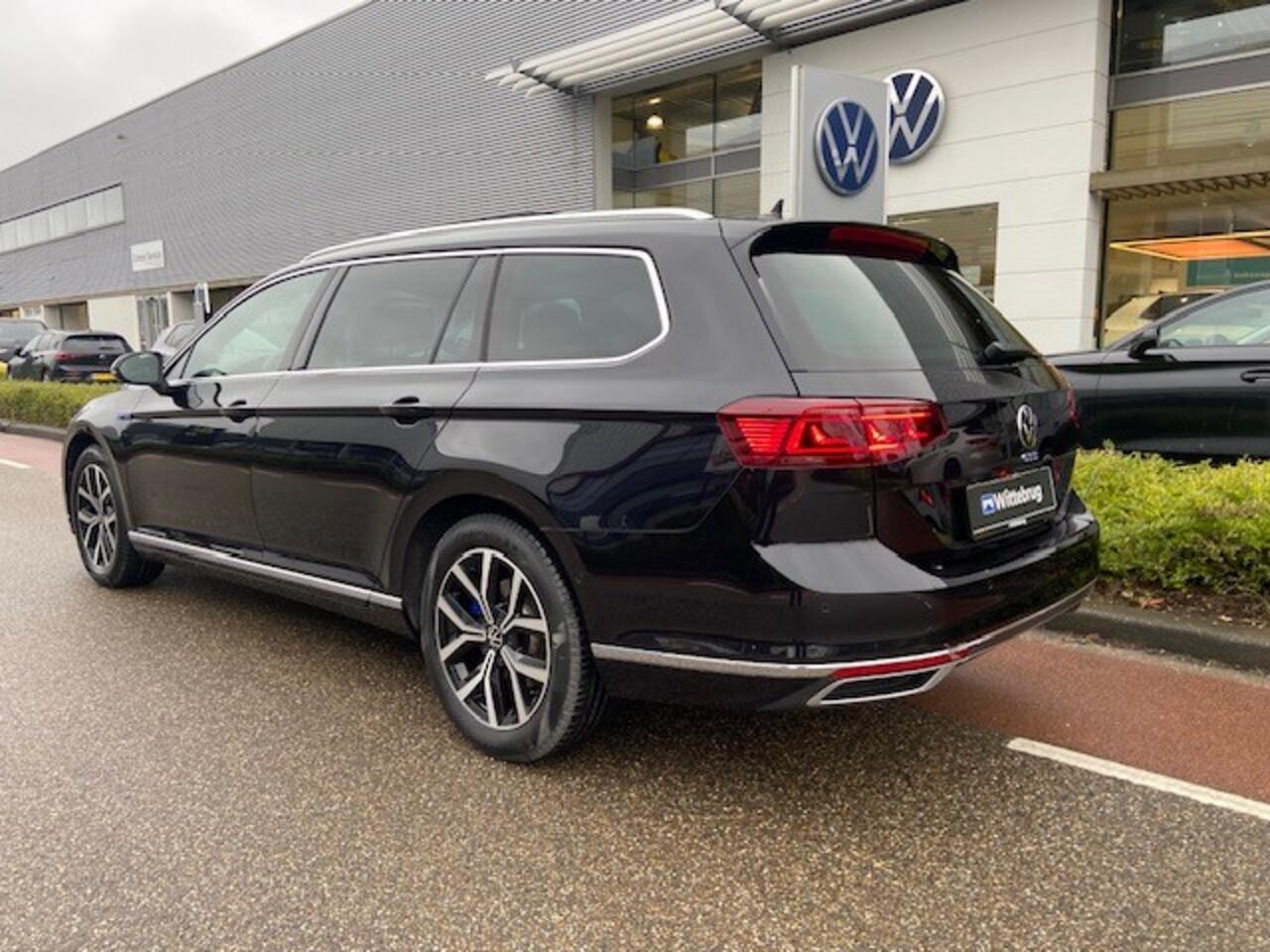 Volkswagen PASSAT Variant 1.4 TSI PHEV GTE Business / PANODAK / 17"LMV / CAMERA / NAVI / APP.Connect