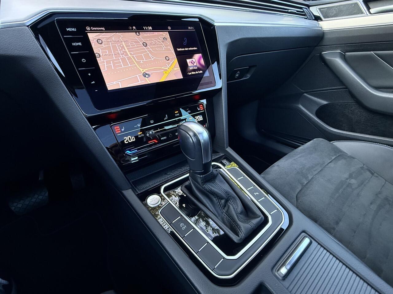 Volkswagen PASSAT Variant 1.5 TSI R-Line I Pano I VOL!