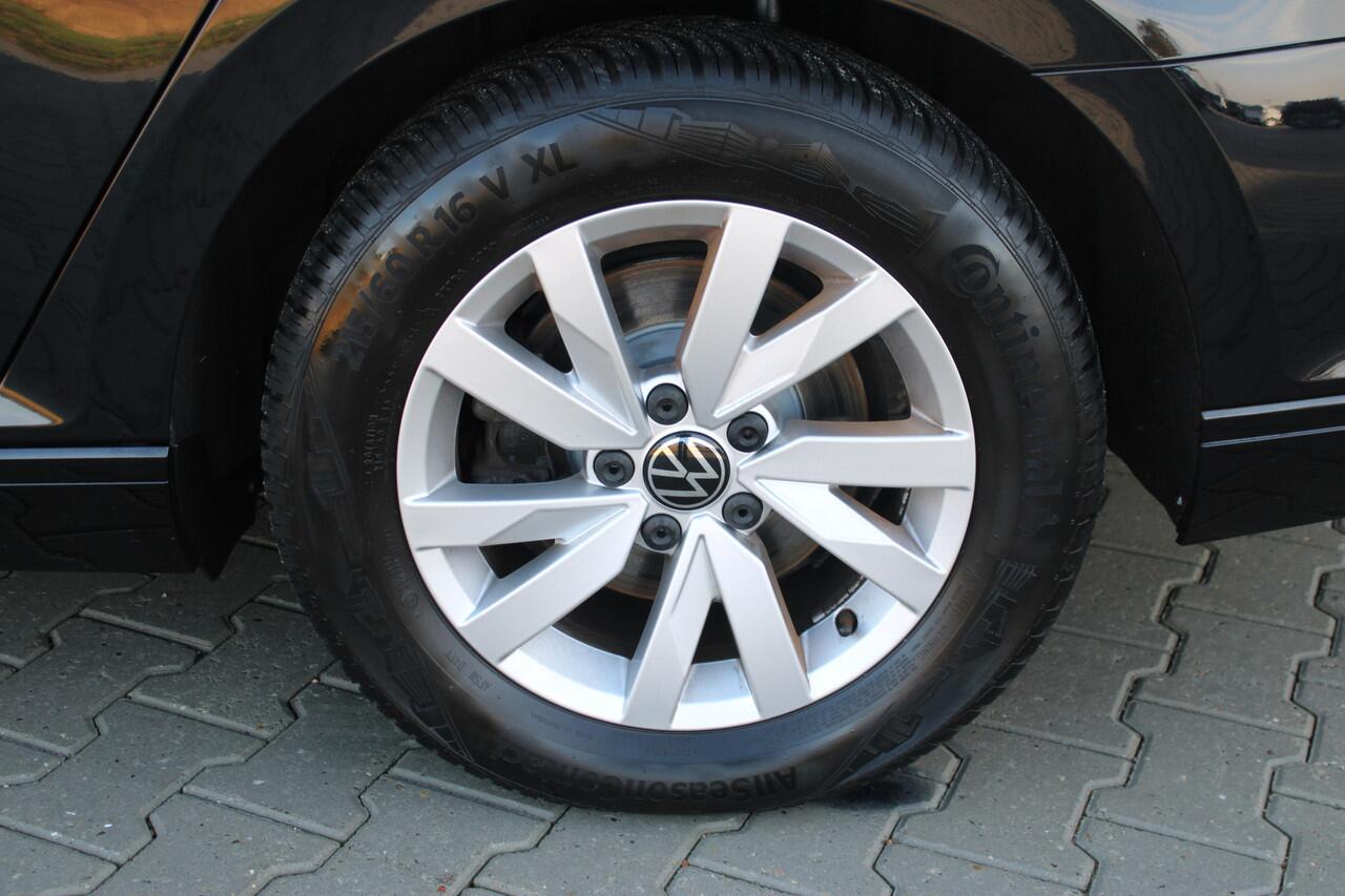 Volkswagen PASSAT Variant 1.5 TSI Business | Incl. 12 maanden garantie | Adaptieve cruise control | Apple carplay/Android auto | Parkeercamera | Navigatie | Climate control | DAB radio |