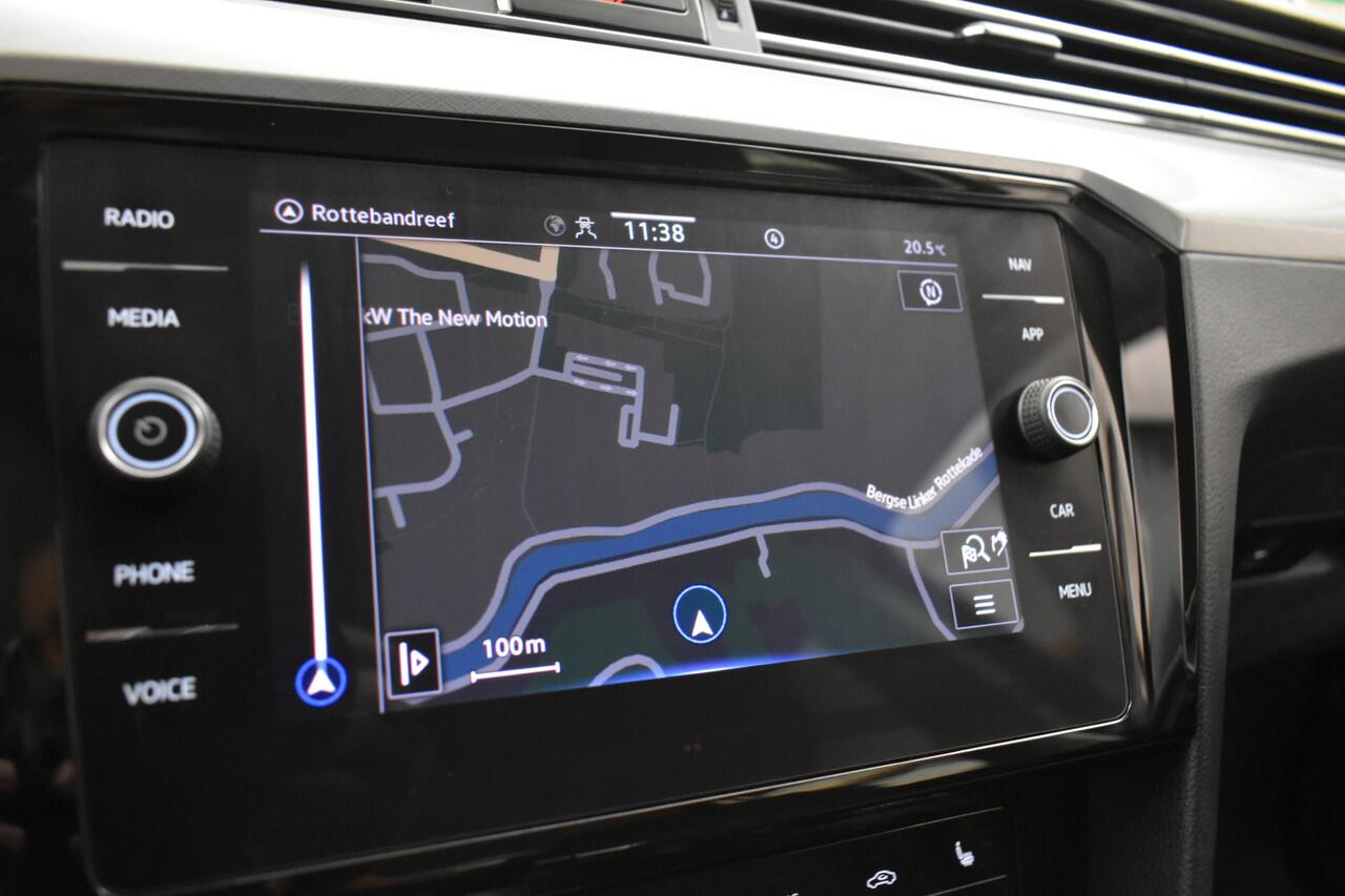 Volkswagen PASSAT 1.4 TSI PHEV GTE Buss ed El Trekh Camera Navi Winterpack