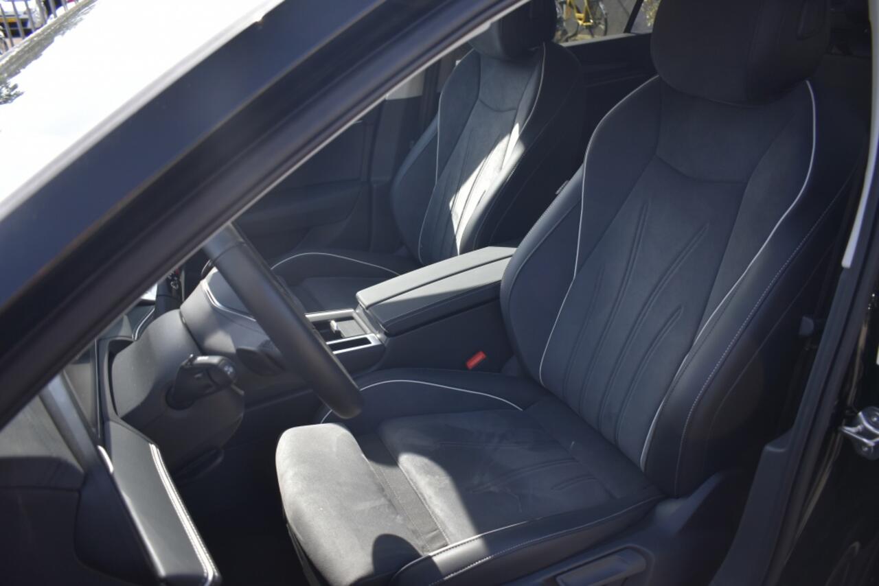 Volkswagen PASSAT Passat 1.5 eTSI Business/virtueel cockpit