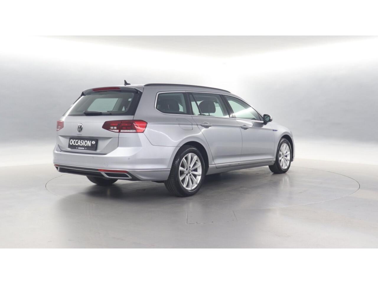 Volkswagen PASSAT Variant GTE 1.4 TSI eHybrid 218pk PHEV Business / Travel Assist / Navigatie / Massage