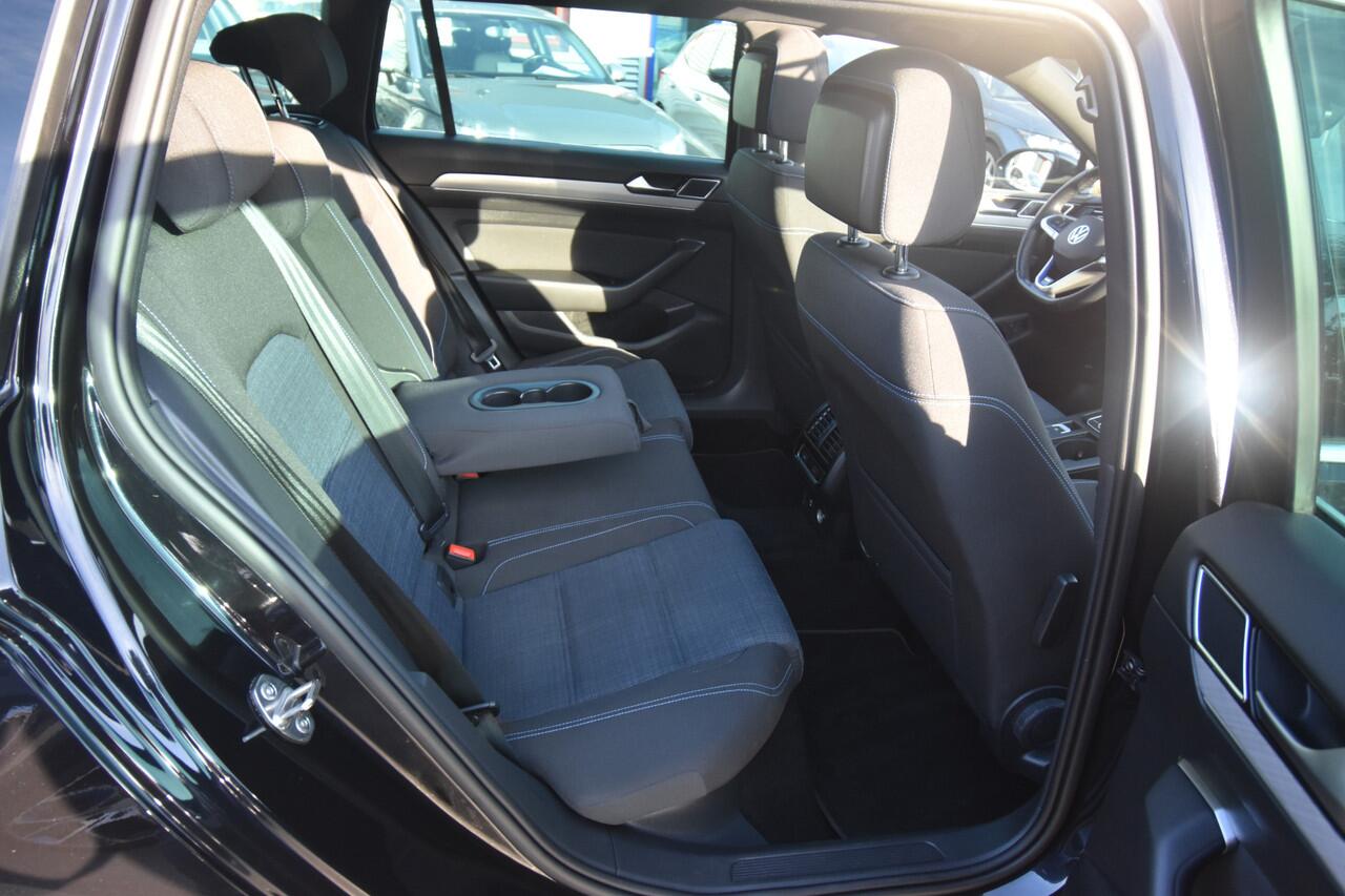 Volkswagen PASSAT Variant 1.4 TSI PHEV GTE Business , TREKHAAK , A UITRIJ CAM , PANORAMADAK , LED KOPL , PDC V+A ,
