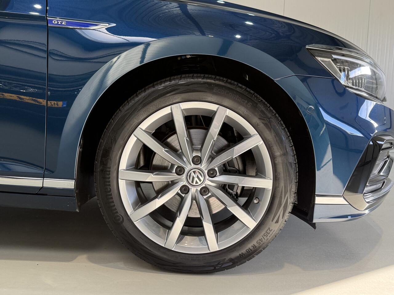 Volkswagen PASSAT Variant 1.4 TSI PHEV 218pk GTE | Pano | Dynaudio | Trekhaak