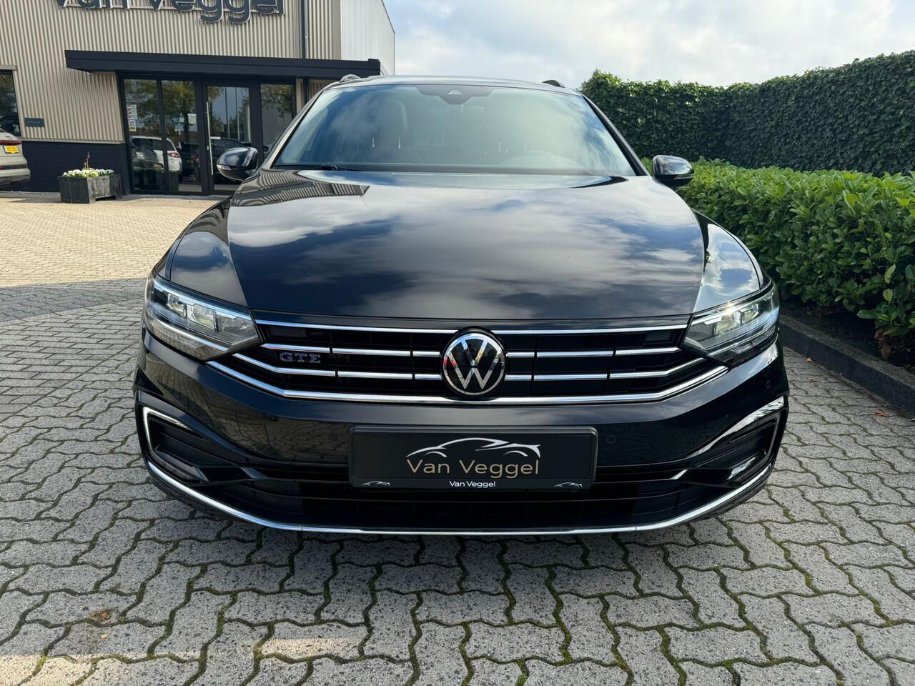 Volkswagen PASSAT Variant 1.4 TSI PHEV GTE pano, leer, virtual cockpit, cruise