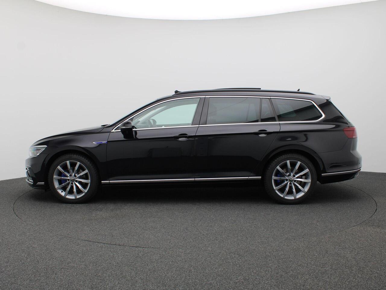 Volkswagen PASSAT Variant 1.4 TSI PHEV GTE Business 218PK DSG SOH 91%, Pano-Schuifdak, Trekhaak, Adaptieve Cruise Control, Achteruitrijcamera, Keyless, Stoelverwarming voor + achter, Virtual Cockpit, Elektr. Achterklep, Stuurwielverwaming, 18" LM Velgen