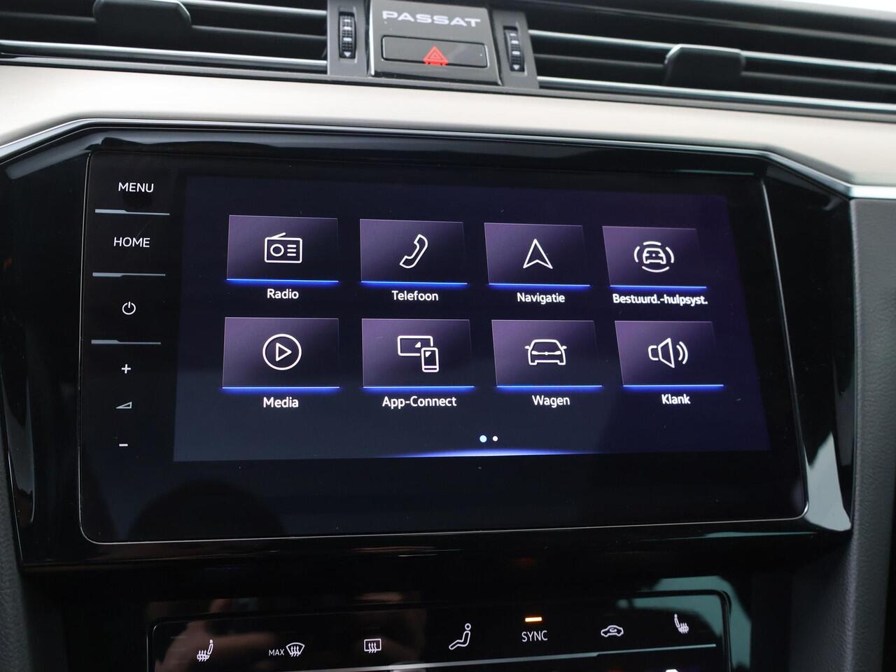 Volkswagen PASSAT Variant 1.5 TSI R-Line Business + | 150 PK | Automaat | Adaptive Cruisecontrol | Panoramadak | Stoelverwarming |