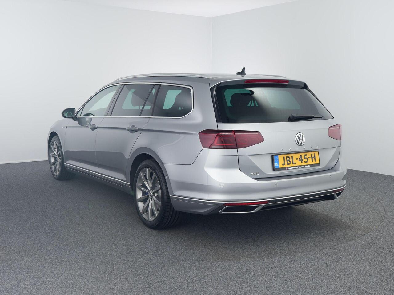 Volkswagen PASSAT Variant 1.4 TSI PHEV GTE Business | Matrix IQ | Leer | Standkachel | Virtual | 18inch |