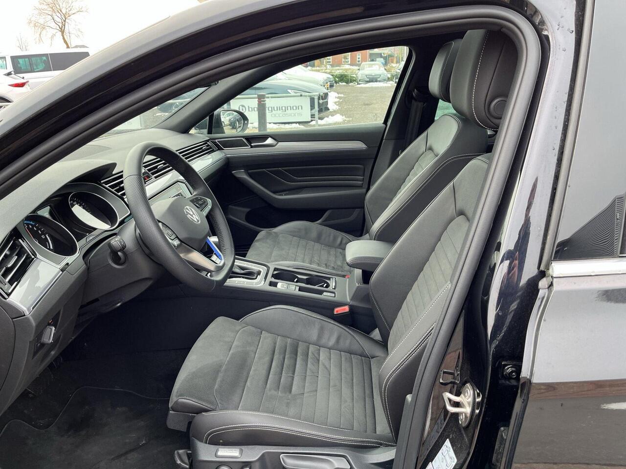 Volkswagen PASSAT Variant 1.4 TSI DSG6 GTE Business | 100% SOH | PHEV | 218 Pk| Trekhaak | ACC | Pano | Elec. A-Klep | ERGO |