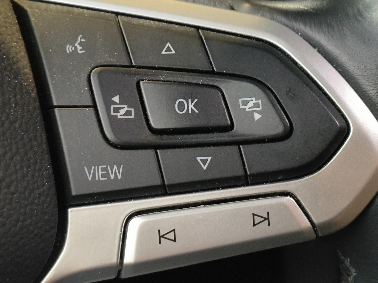 Volkswagen PASSAT Variant 1.5 TSI Comfort Business DSG-AUTOMAAT uit 2020 Rijklaar + 12 maanden Bovag-garantie Henk Jongen Auto's in Helmond, al 50 jaar service zoals 't hoort!