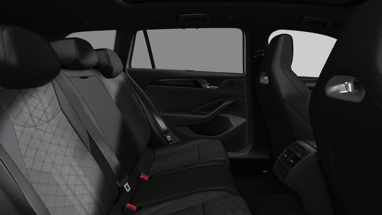 Volkswagen PASSAT Variant R-Line Edition | 'App-Connect' draadloze smartphone integratie | Afstandscontrolesysteem (Front Assist) | Automatische afstandsregeling (Adaptive Cruise Control)