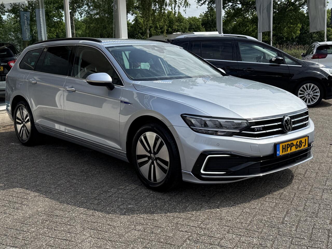 Volkswagen PASSAT Variant 1.4 TSI PHEV GTE Business LED | Massagestoel | DAB | Apple Carplay | Adapt. Cruise | PDC v+a incl. Camera | Stoelverwarming