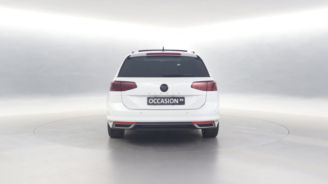 Volkswagen PASSAT Variant GTE 1.4 TSI eHybrid 218pk PHEV Business / Panoramadak / Massage / DYNAUDIO