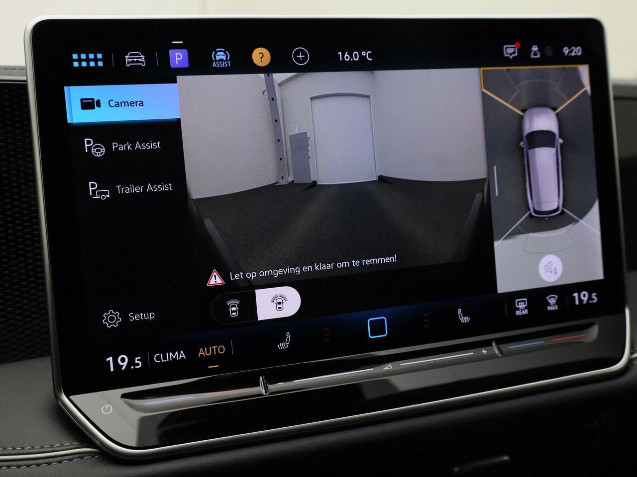 Volkswagen PASSAT Variant 1.5eTSI/150PK DSG Business · Camera · Navigatie · Apple/Android Car Play · Trekhaak · Garantie tot februari 2027