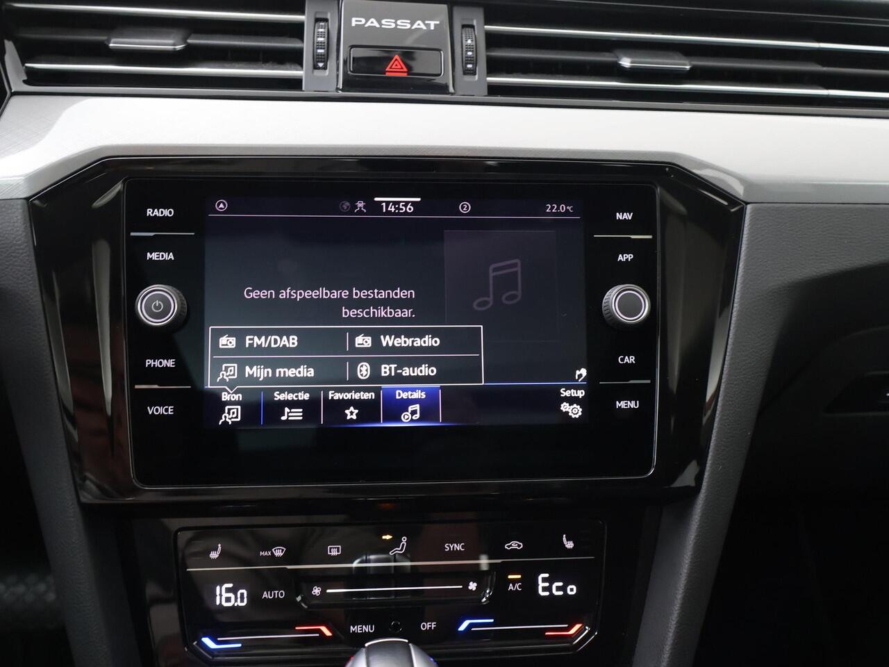 Volkswagen PASSAT Variant 1.4 TSI PHEV GTE Business | 218 PK | SoH 97% | Trekhaak wegklapbaar | Panoramadak | Adaptive cruise control |