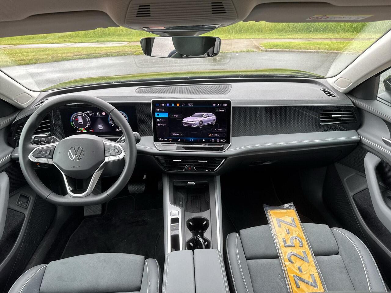 Volkswagen PASSAT Variant 1.5 eHybrid Business | PHEV | 204PK | Trekhaak | A-Camera | ACC | ERGO Active |