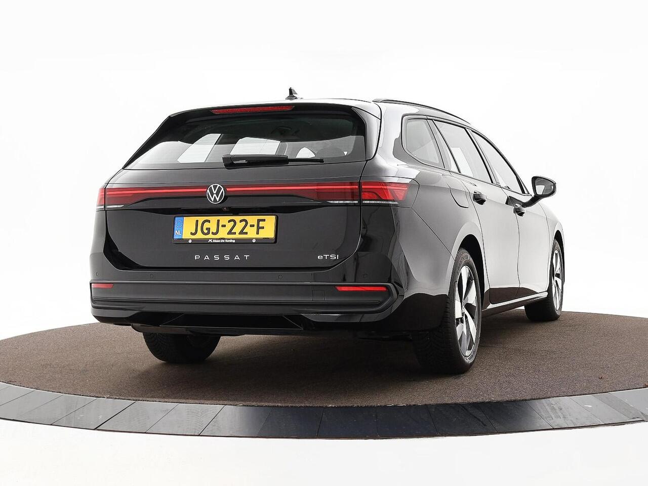 Volkswagen PASSAT Variant 1.5 eTSI 150pk DSG · Stoel-& stuurverwarming · Apple/Android Car Play · ACC · Side Assist · Verkeersbord Detectie · Garantie t/m 12-06-2026