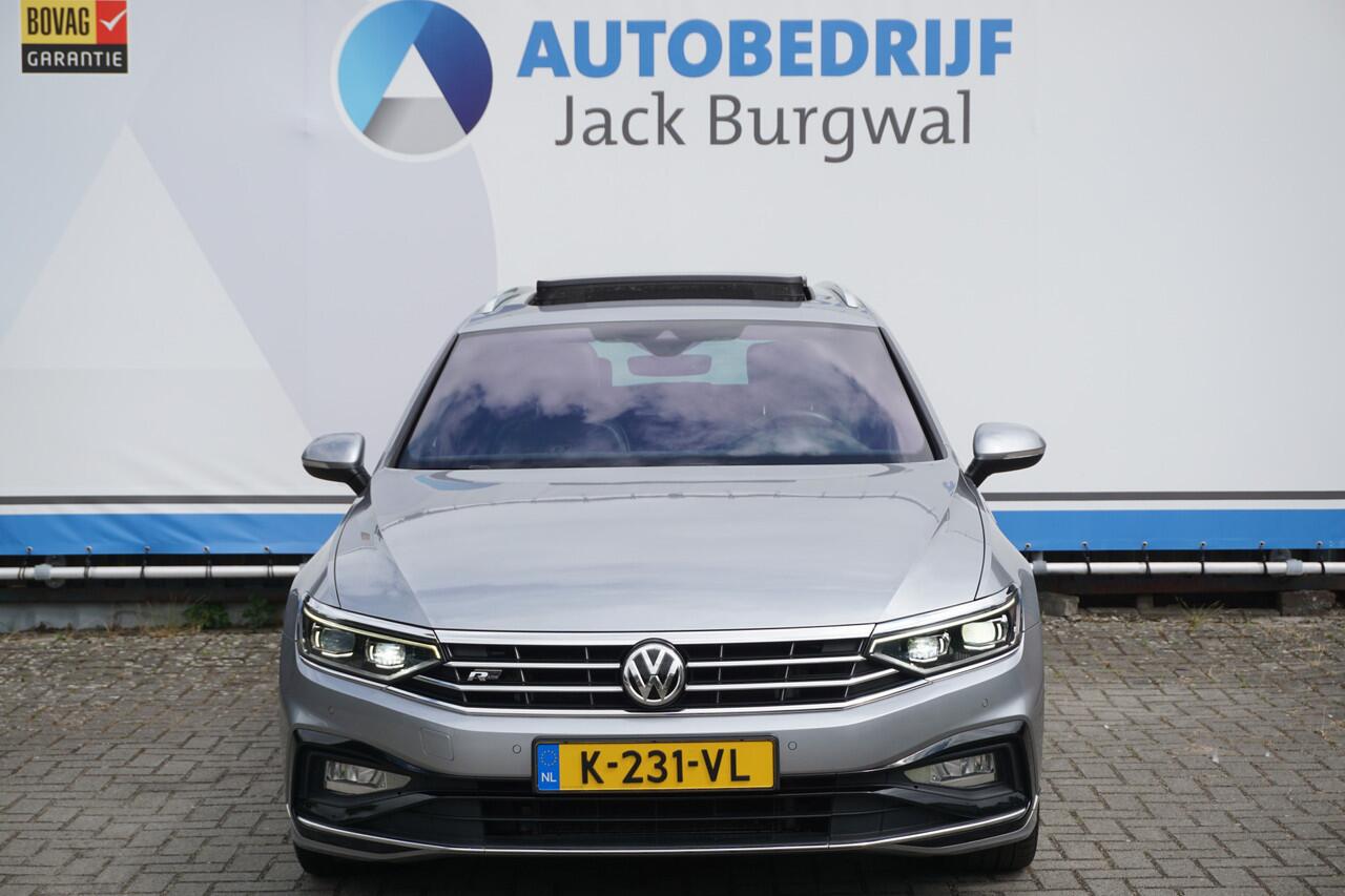 Volkswagen PASSAT Variant 1.5 TSI DSG Elegance Business R-Line Trekhaak | Camera | Pano * All in prijs *